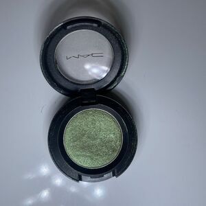 Sprout Frost single eyeshadow by MAC